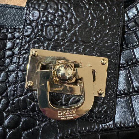 NWT DKNY Black Crocodile Embossed Leather Hobo Bag - Picture 2 of 14